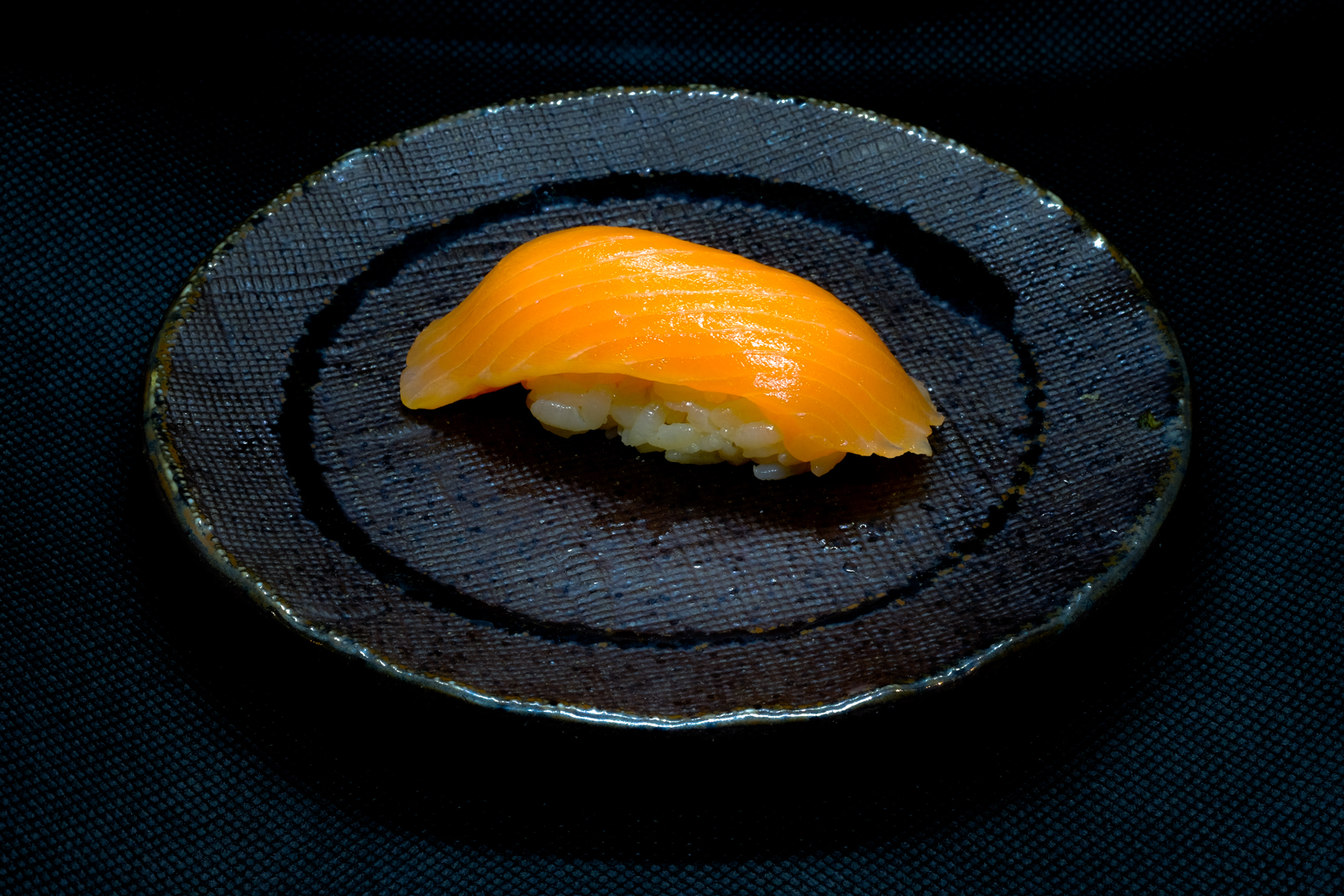 Salmom Nigiri